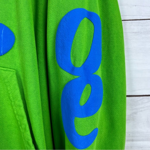 Video Store Mega Puff Print Hoodie XXL - Picture 5 of 8